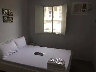 Dianne Gardens Hotel Angeles